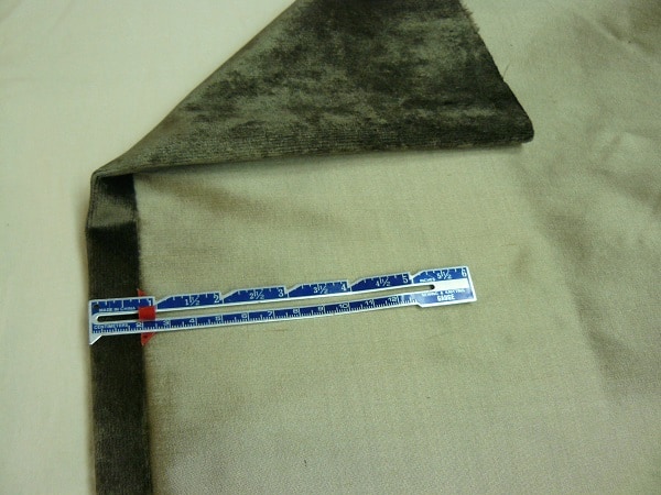 Difficult fabrics showing the contrast band