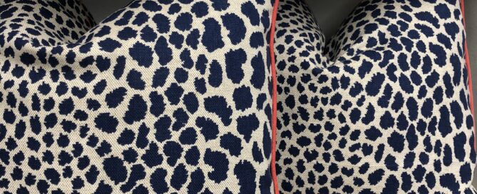Zippers next to welt cord comparison
