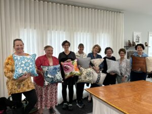 Donna Pillow Workshop Pillow Seminars